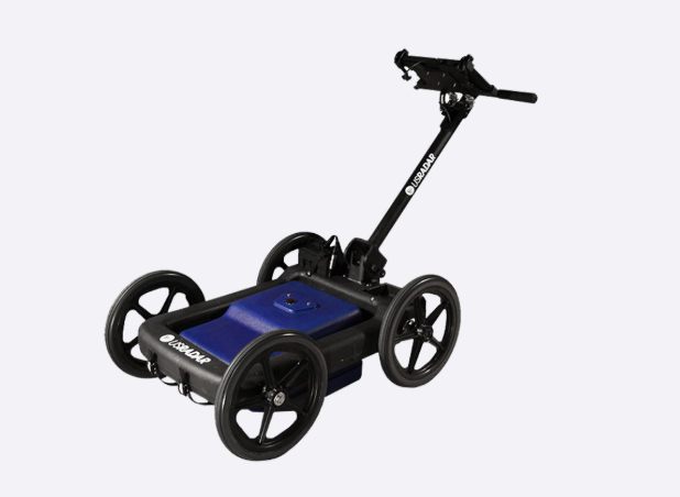 Electric golf trolley with four wheels and a blue battery compartment for transporting a golf bag